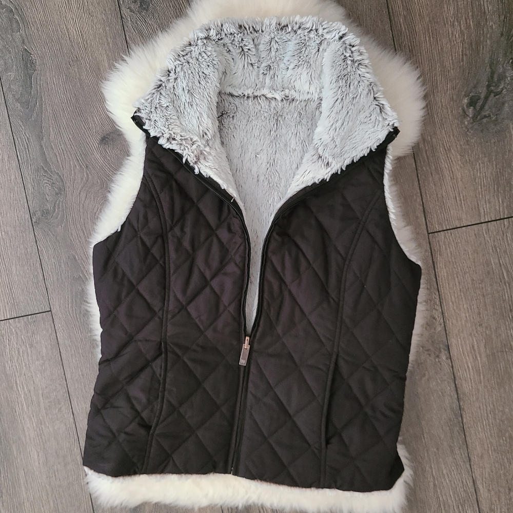 Weatherproof Reversible Vest